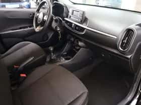 Kia Picanto (2019) thumbnail 20