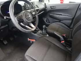 Kia Picanto (2019) thumbnail 5