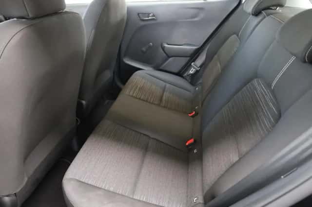 Kia Picanto (2019) thumbnail 6
