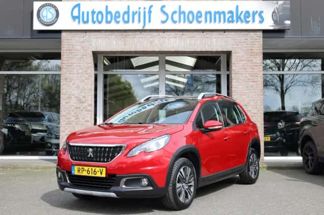 Peugeot 2008 (2018) thumbnail 1
