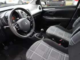 Peugeot 108 (2017) thumbnail 5