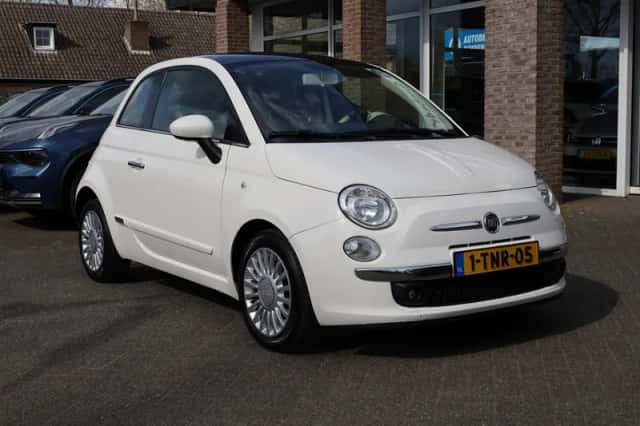 Fiat 500 (2014) thumbnail 3