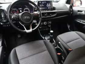 Kia Picanto (2021) thumbnail 5