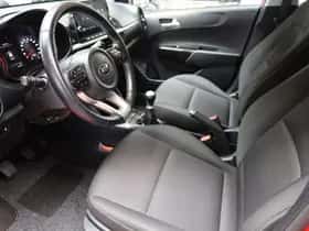 Kia Picanto (2021) thumbnail 6