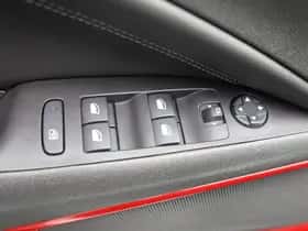 Opel Crossland (2023) thumbnail 18