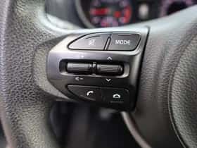Kia Picanto (2020) thumbnail 8