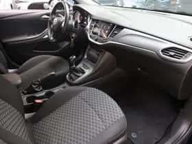 Opel Astra (2017) thumbnail 27