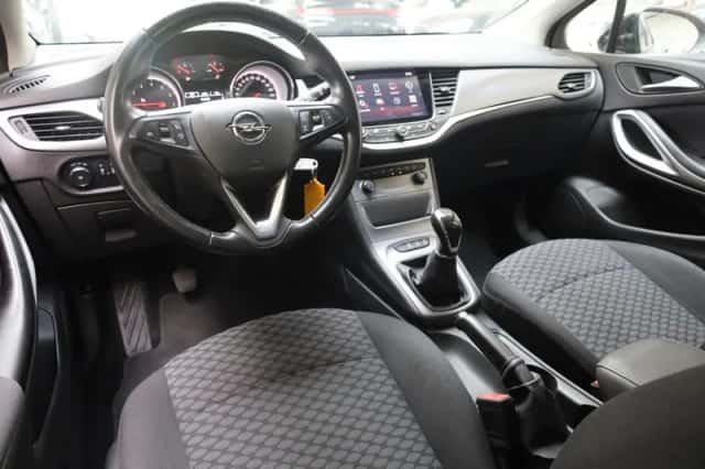Opel Astra (2017) thumbnail 5