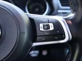 Volkswagen Tiguan (2017) thumbnail 16