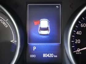 Toyota C-HR (2019) thumbnail 28