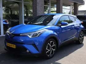 Toyota C-HR (2019) thumbnail 33