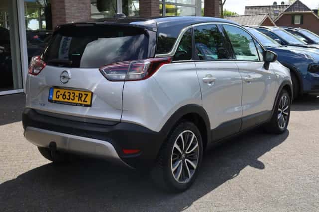 Opel Crossland X (2018) thumbnail 3