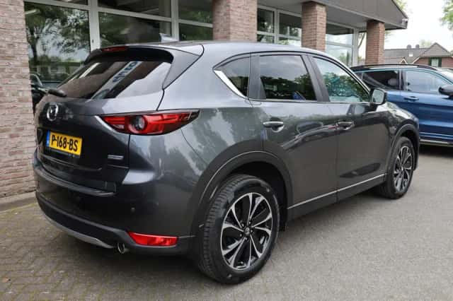 Mazda CX-5 (2017) thumbnail 2
