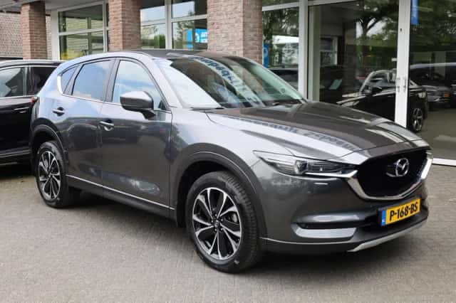 Mazda CX-5 (2017) thumbnail 3