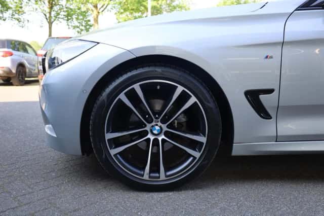 BMW 3-Serie (2020) thumbnail 4