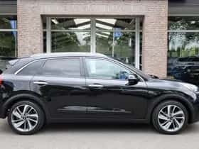 Kia Niro (2019) thumbnail 2