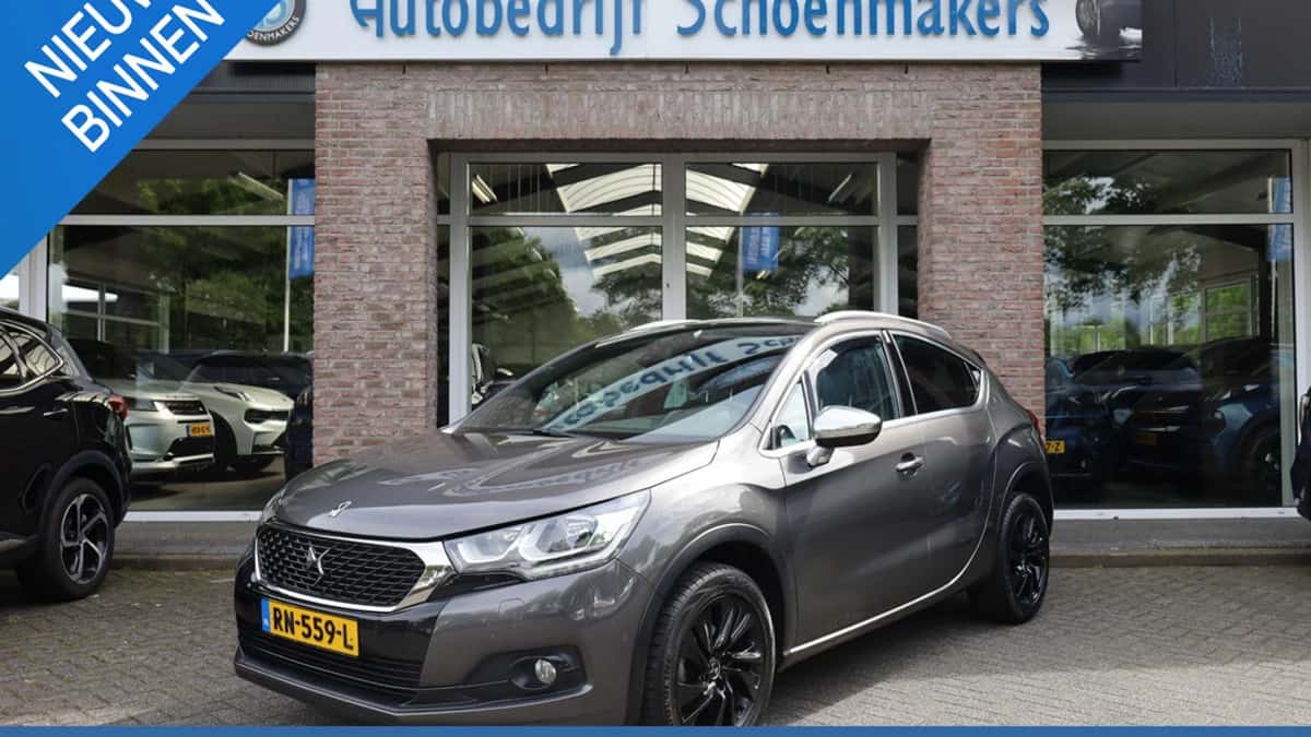 DS 4 (2018) — foto 1