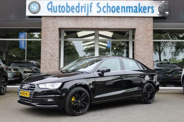 Audi A3 (2016) thumbnail 1