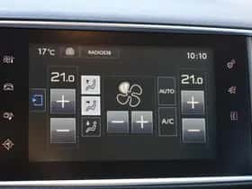 Peugeot 308 (2014) thumbnail 19