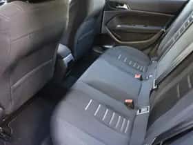 Peugeot 308 (2014) thumbnail 28