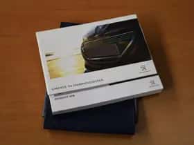 Peugeot 308 (2014) thumbnail 8