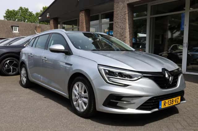 Renault Mégane (2021) thumbnail 3