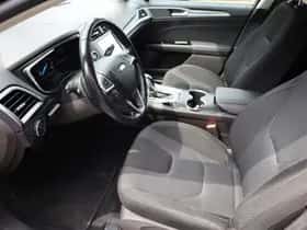 Ford Mondeo (2019) thumbnail 5