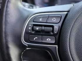 Kia Niro (2021) thumbnail 15