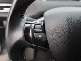 Peugeot 308 (2018) thumbnail 13