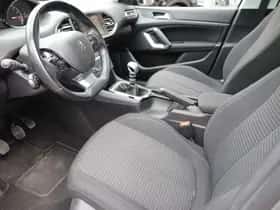 Peugeot 308 (2018) thumbnail 7