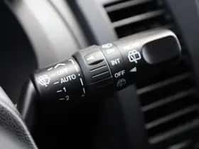 Mazda 5 (2009) thumbnail 14