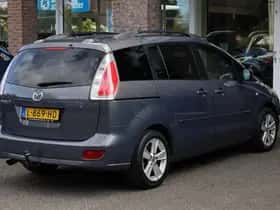 Mazda 5 (2009) thumbnail 3
