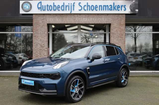 Lynk & Co 01 (2023) thumbnail 1