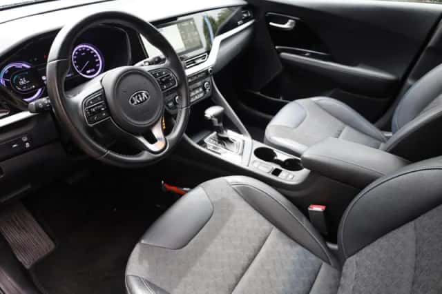 Kia Niro (2020) thumbnail 6