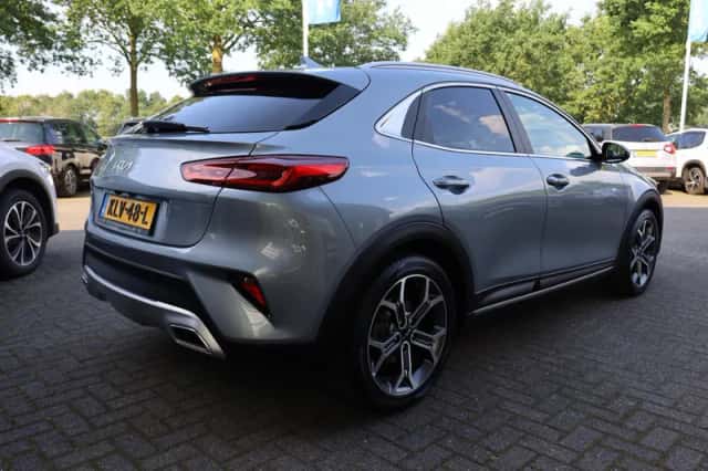 Kia XCeed (2022) thumbnail 4
