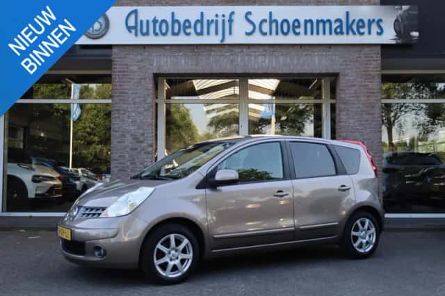 Nissan Note (2008) thumbnail 1