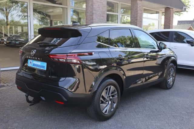 Nissan Qashqai (2022) thumbnail 2