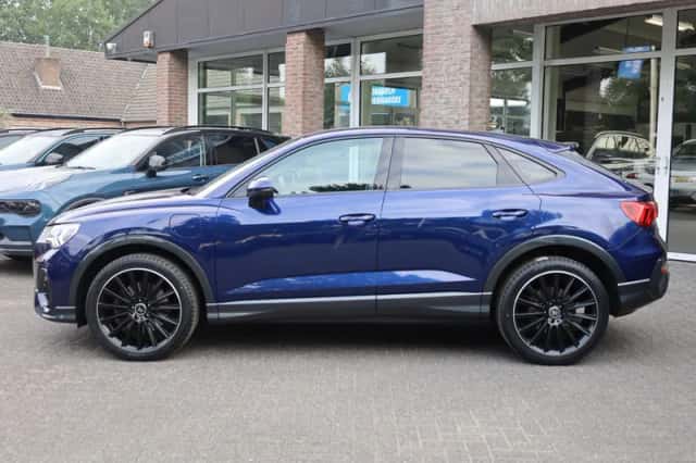 Audi Q3 (2021) thumbnail 2