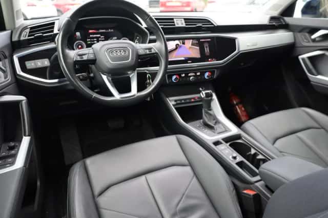 Audi Q3 (2021) thumbnail 6