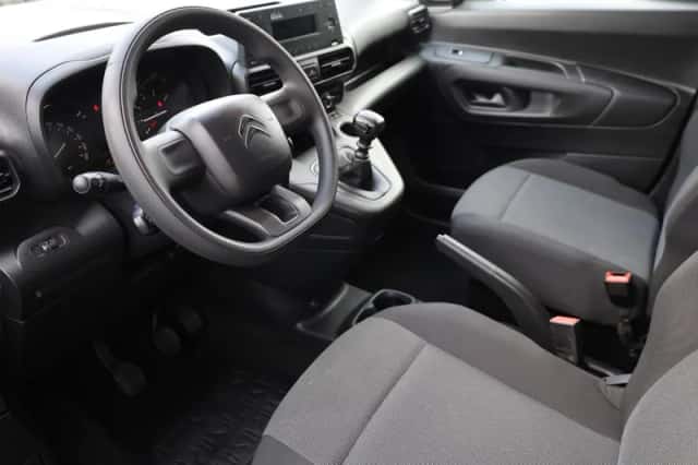 Citroën Berlingo (2023) thumbnail 5
