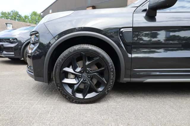 Lynk & Co 01 (2022) thumbnail 4