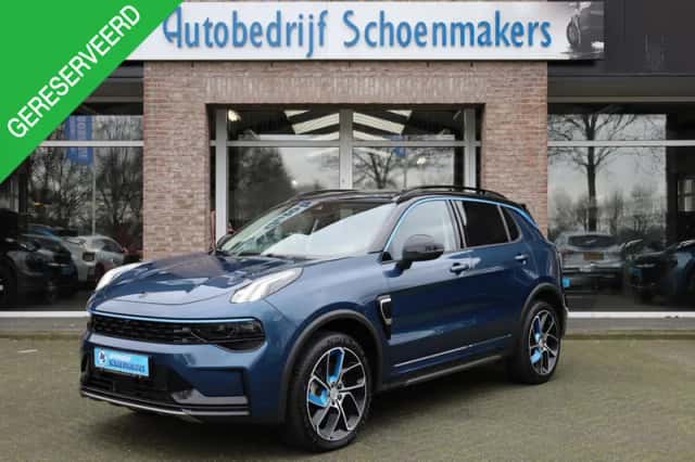 Lynk & Co 01 (2022) thumbnail 1