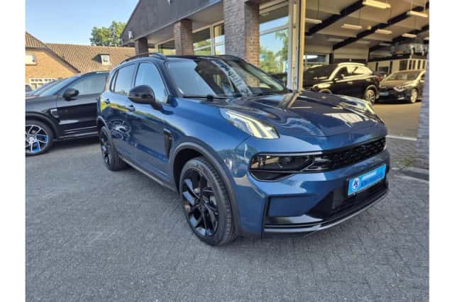 Lynk & Co 01 (2023) thumbnail 3