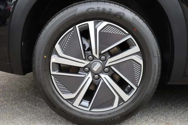 Geely Starray EM-i (2026) thumbnail 4