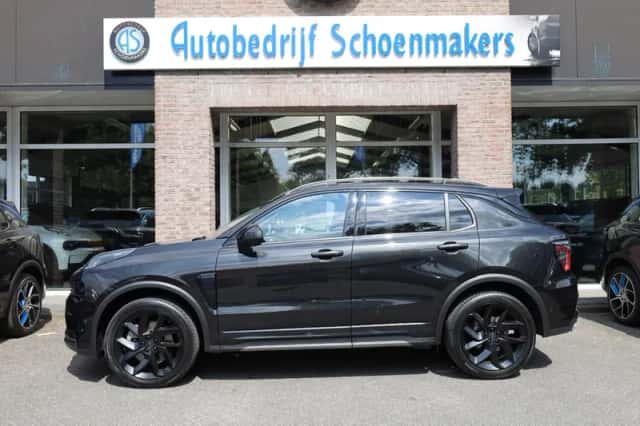 Lynk & Co 01 (2023) thumbnail 2