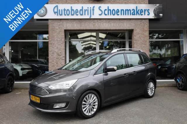 Ford Grand C-Max (2015) thumbnail 1