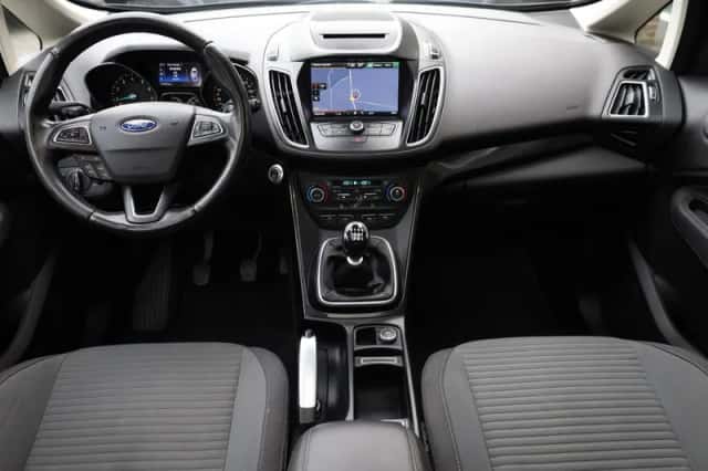 Ford Grand C-Max (2015) thumbnail 5