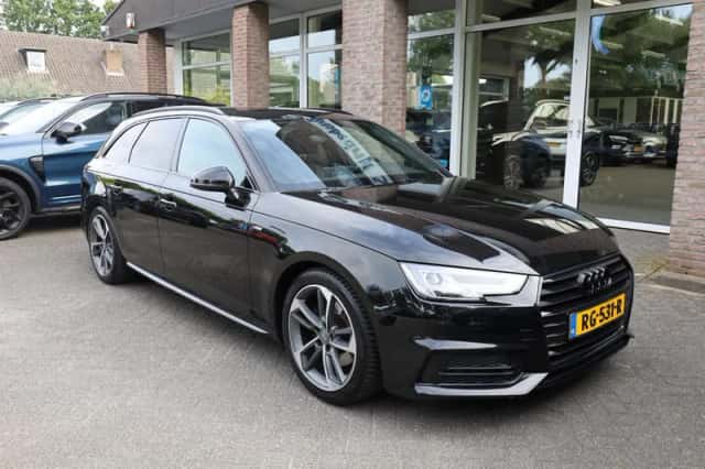 Audi A4 (2018) thumbnail 3