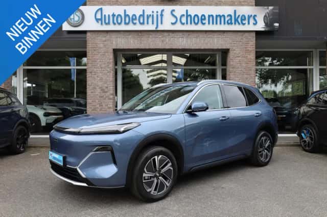 Geely Starray EM-i (2026) thumbnail 1