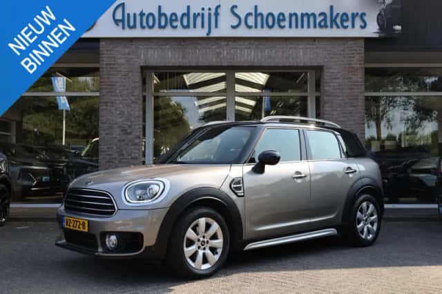 MINI Countryman (2018) thumbnail 1